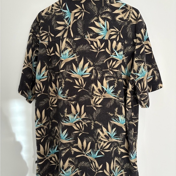 Solitude Mens Button Up 100% Washable Silk Floral Hawaiian Cruise Shirt Large - Picture 2 of 11